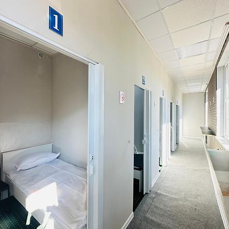 Center Capsule Hotel Алма Ата Екстериор снимка